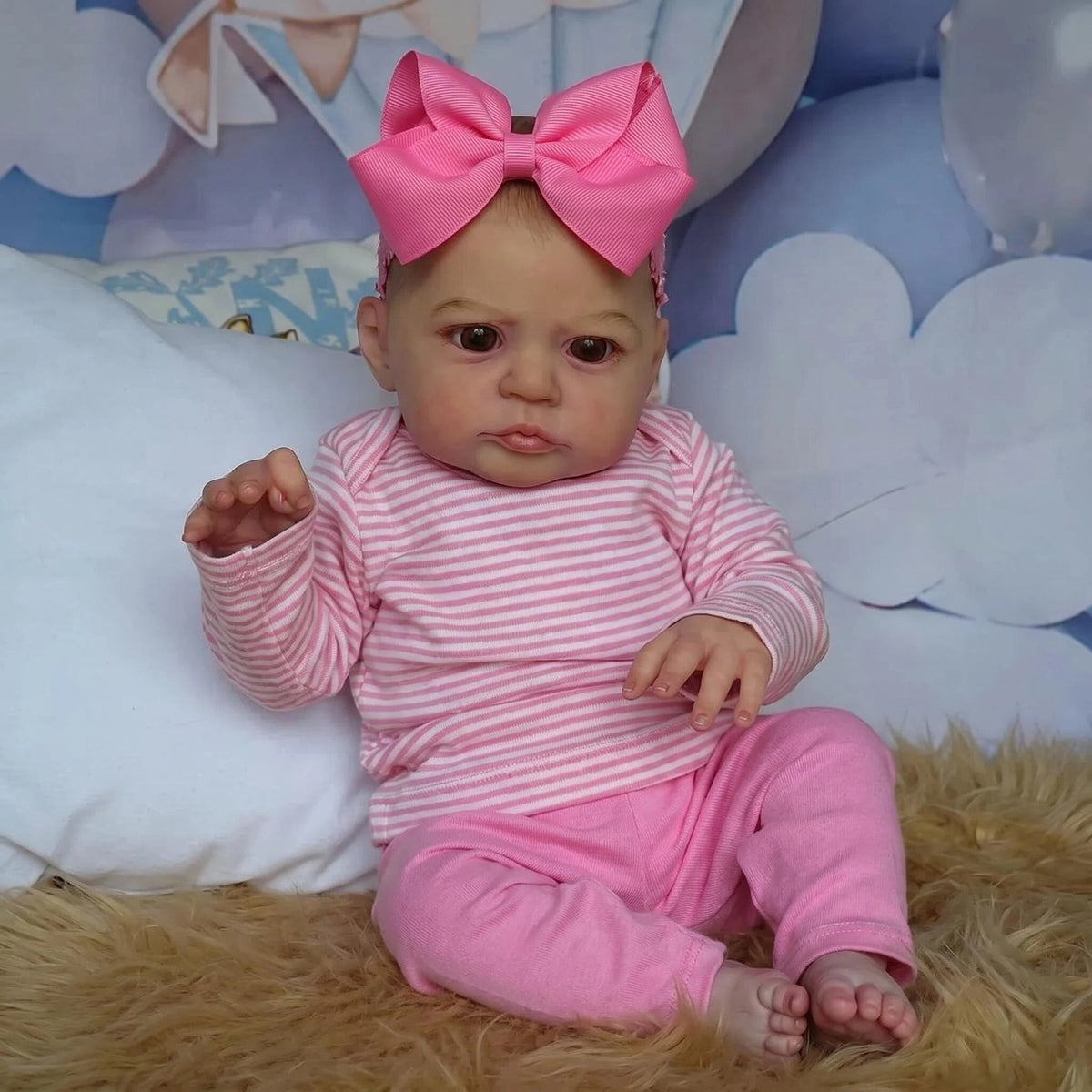 Muñeca Reborn realista de 18 pulgadas con cuerpo de tela, rostro pintado a mano de forma exquisita para exhibición en guardería y juego de simulación