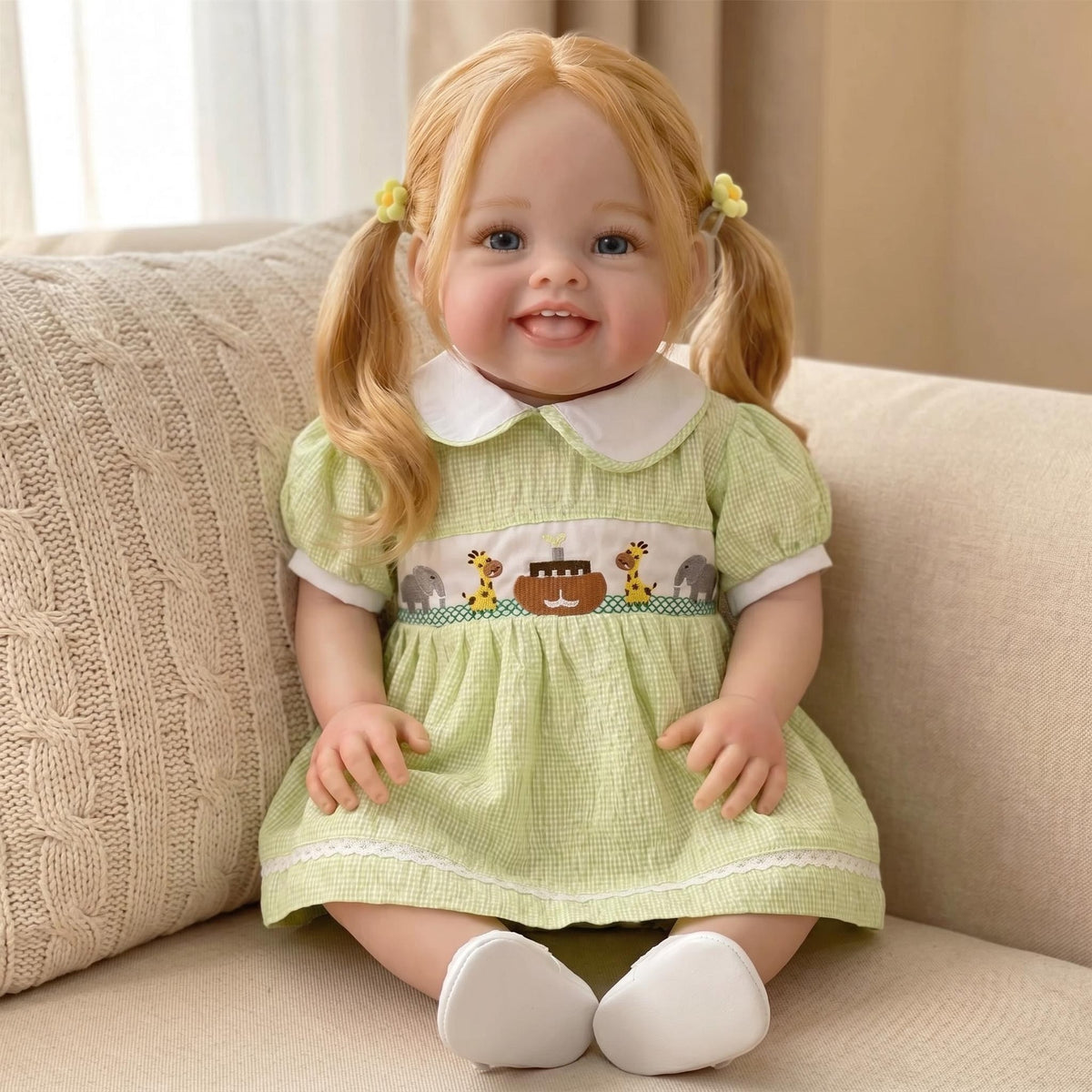 Muñeca Reborn alegre de 24 pulgadas con coletas rubias, cuerpo de tela y vestido con estampado animal, muñeca de compañía reconfortante, regalo sorpresa único para fiestas de cumpleaños y festivales occidentales