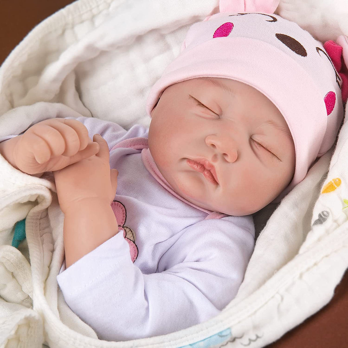 Muñeca Reborn durmiente de 22 pulgadas con cuerpo de tela, con diferentes estilos, juguete de regalo para festivales y obsequio de colección para niñas