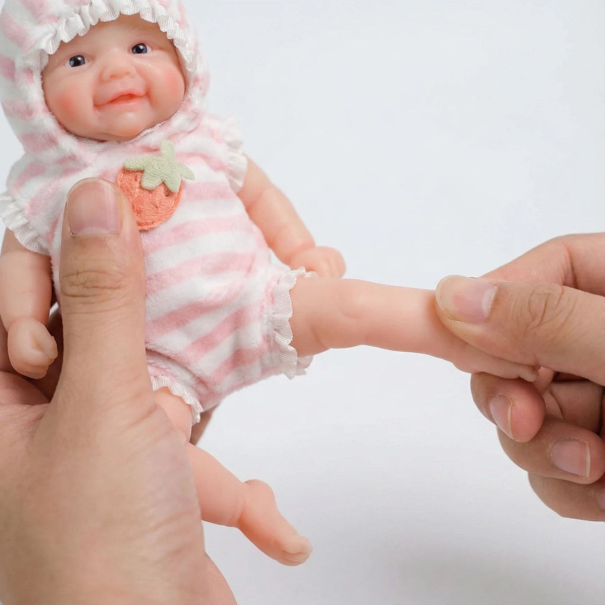 Muñeca reborn sólida de silicona de 6 pulgadas con estampado de fresas