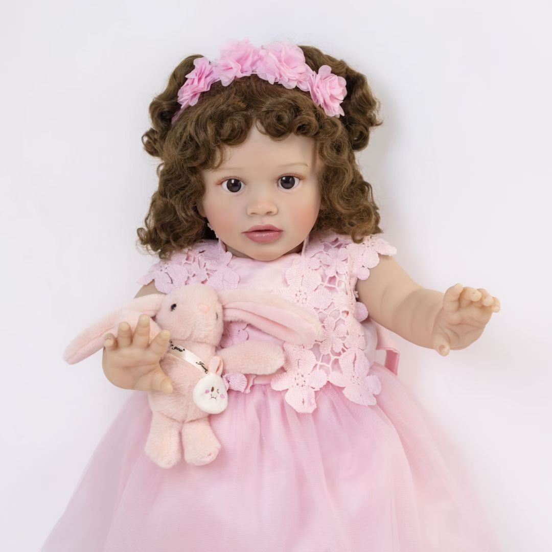 Muñeca realista de 26 pulgadas con cuerpo de tela, un juguete de recuerdo preciado para niños y coleccionistas adultos