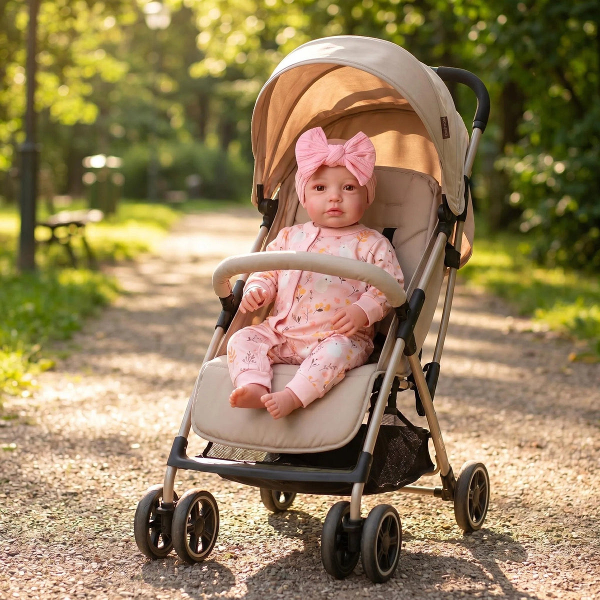 Muñeca Reborn de 19 pulgadas de tacto suave con cuerpo de vinilo completo, con un conjunto completo de adorable enterizo con cremallera y estampado de conejo floral, ideal para juegos de simulación y decoración de interiores