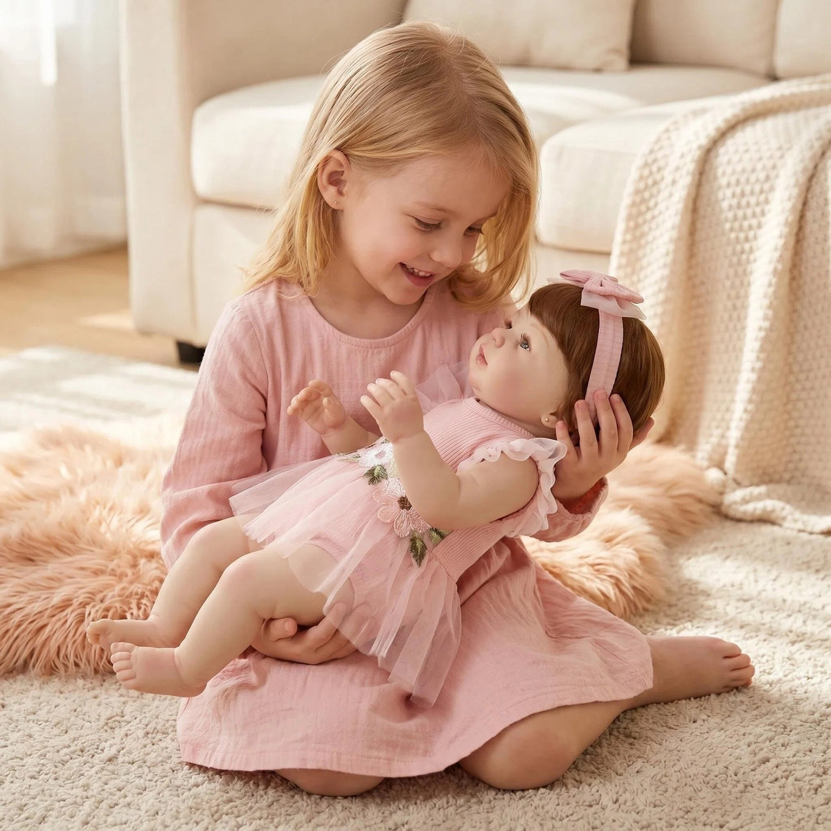 Muñeca bebé Reborn de vinilo completo de 19 pulgadas; muñeca realista y articulada para juegos de imitación infantil y bienestar emocional de adultos; una opción de regalo de primera calidad para cumpleaños, festividades y celebraciones de baby shower.