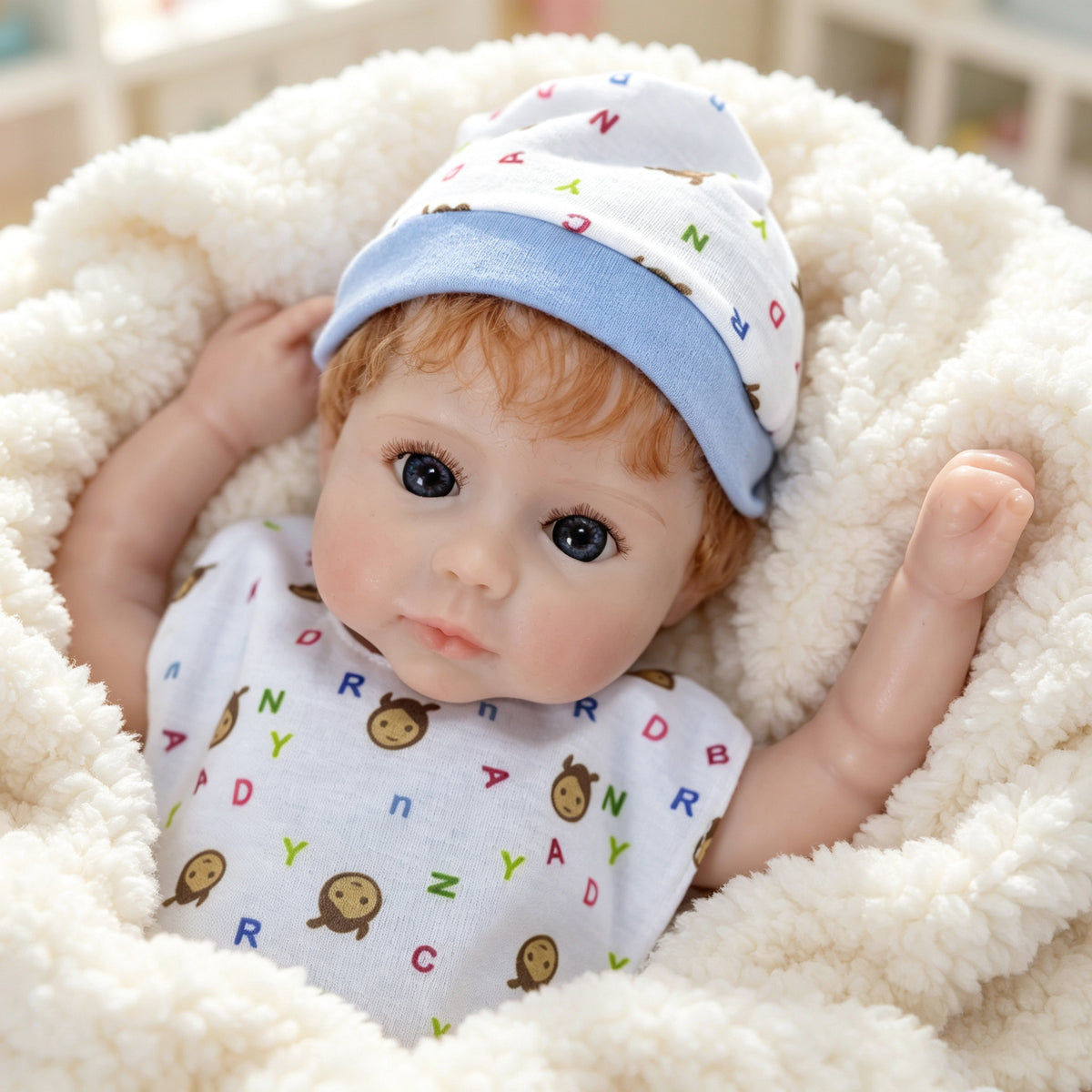 Muñeca Reborn de 18 pulgadas, elaborada artesanalmente con silicona de cuerpo completo, ideal para jugar o exhibir, una opción perfecta para sorpresas de cumpleaños y regalos de temporada.