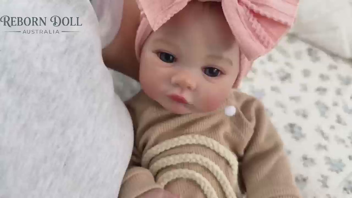 Muñeca bebé Reborn realista de 18 pulgadas: niña con cuerpo suave y pesado, set de regalo de recién nacido realista para niños de más de 3 años