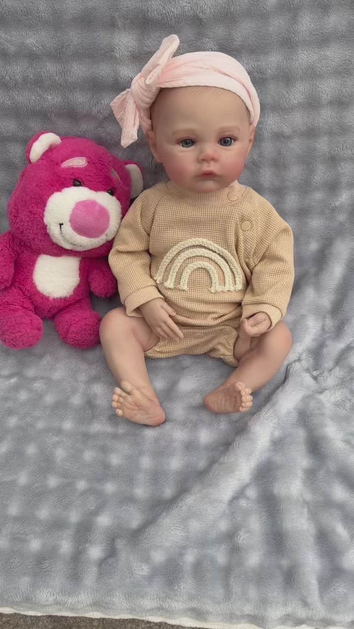 Muñeca bebé Reborn realista de 18 pulgadas: niña con cuerpo suave y pesado, set de regalo de recién nacido realista para niños de más de 3 años