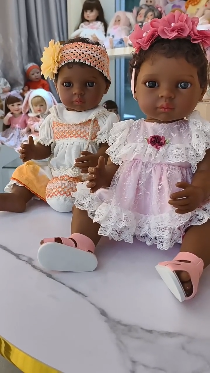 Muñeca bebé reborn negra de 50 cm, de piel negra, cuerpo completo de plástico, cabello injertado, muñeca africana para niña